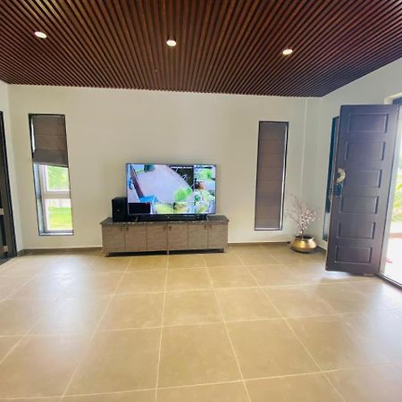 V R Farms Exotic Villa Venkatāpur Exteriör bild