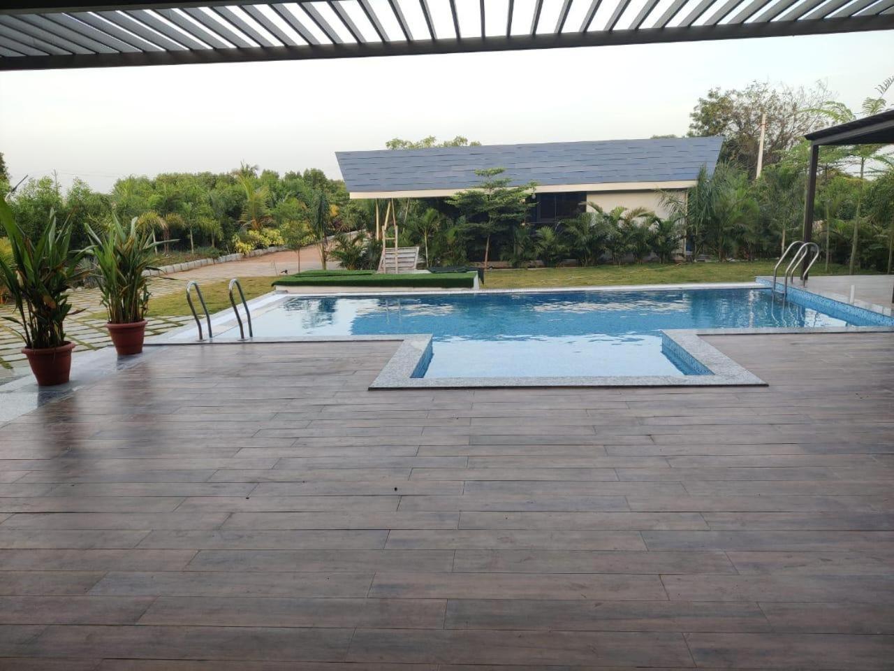 V R Farms Exotic Villa Venkatāpur Exteriör bild